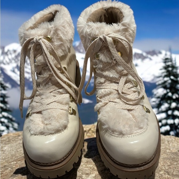 Circus by Sam Edelman Kilbourne Faux Fur Boots with Lug Sole. Size 8.5 - Picture 3 of 7